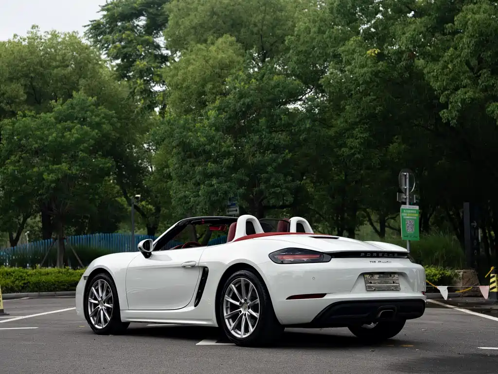 Porsche 718 2018 Boxster 2.0T