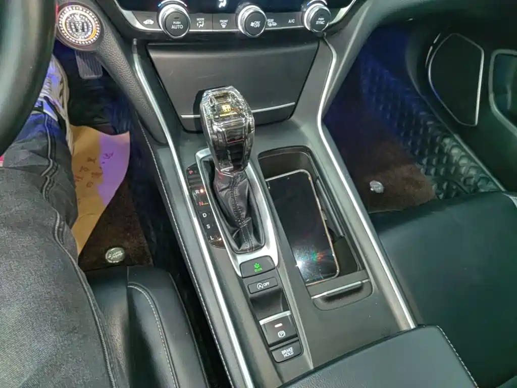 Honda Inspire — миниатюра 14