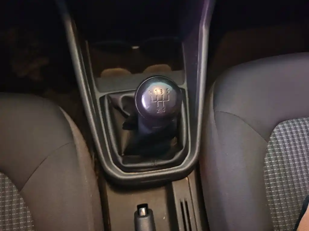 Volkswagen Santana — миниатюра 14