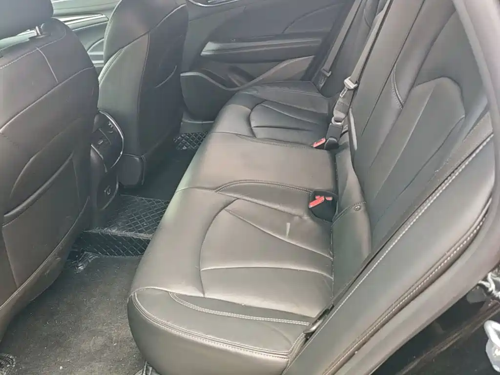 Buick LaCrosse — миниатюра 17