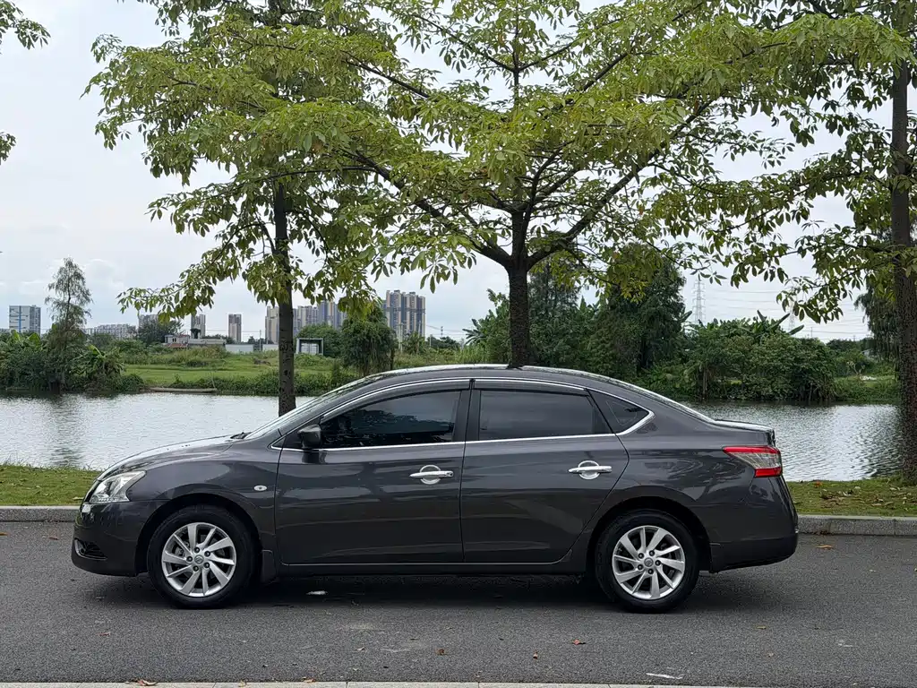 Nissan Sylphy — миниатюра 7