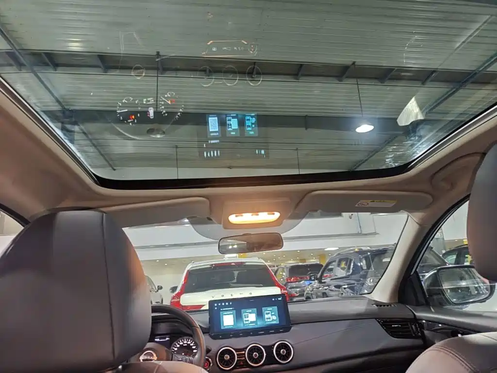 Nissan Qashqai — миниатюра 18