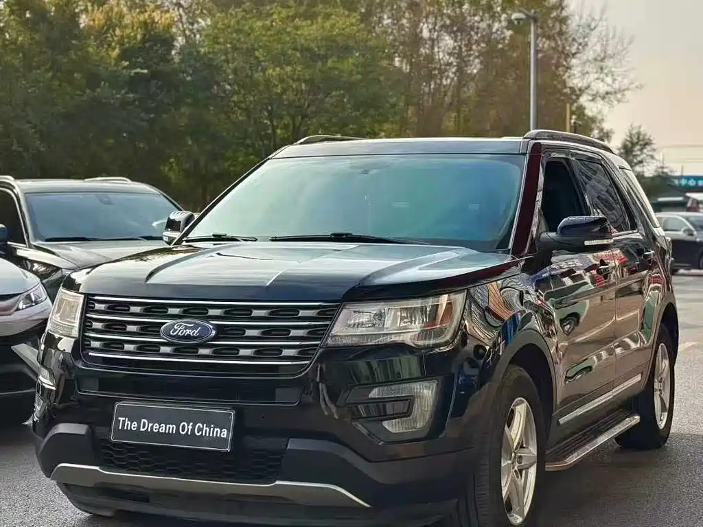 FORD EXPLORER