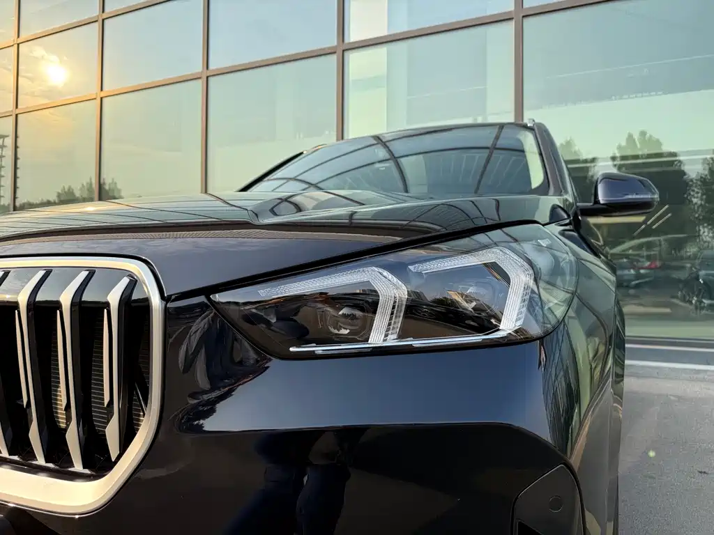 BMW X1 — миниатюра 4