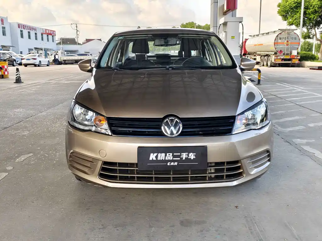 Volkswagen Jetta — миниатюра 2