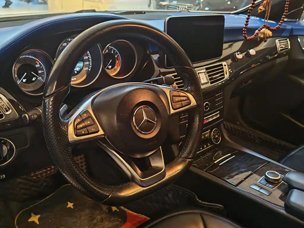 Mercedes-Benz CLS — миниатюра 16