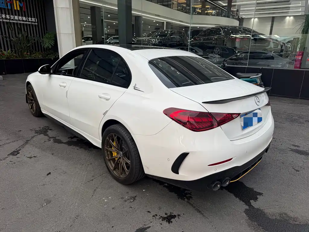 Mercedes-Benz C-Class — миниатюра 7