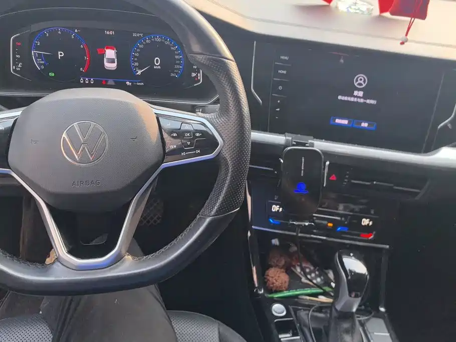 Volkswagen Passat — миниатюра 12