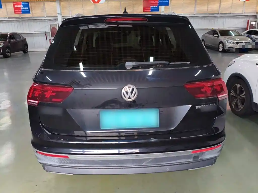 Volkswagen Tiguan L — миниатюра 6