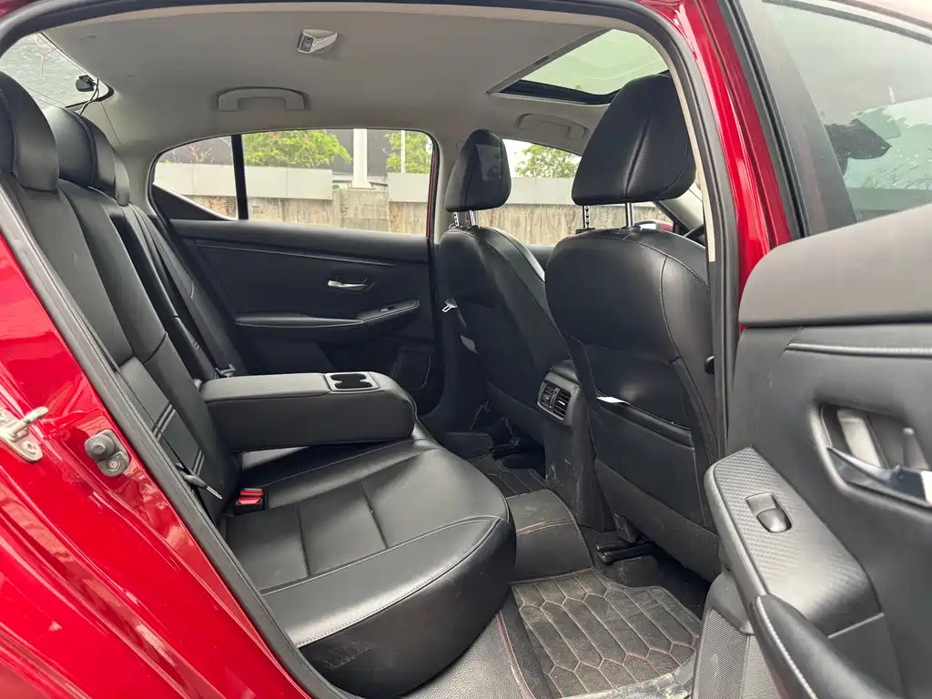 Nissan Sylphy 2021 1.6L XL CVT Enjoy