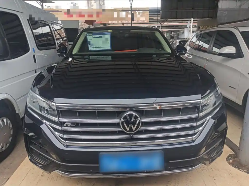 Volkswagen Touareg — миниатюра 3