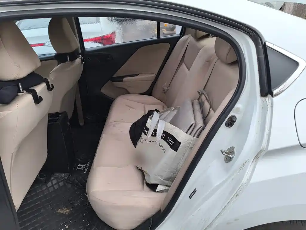 Honda City — миниатюра 13