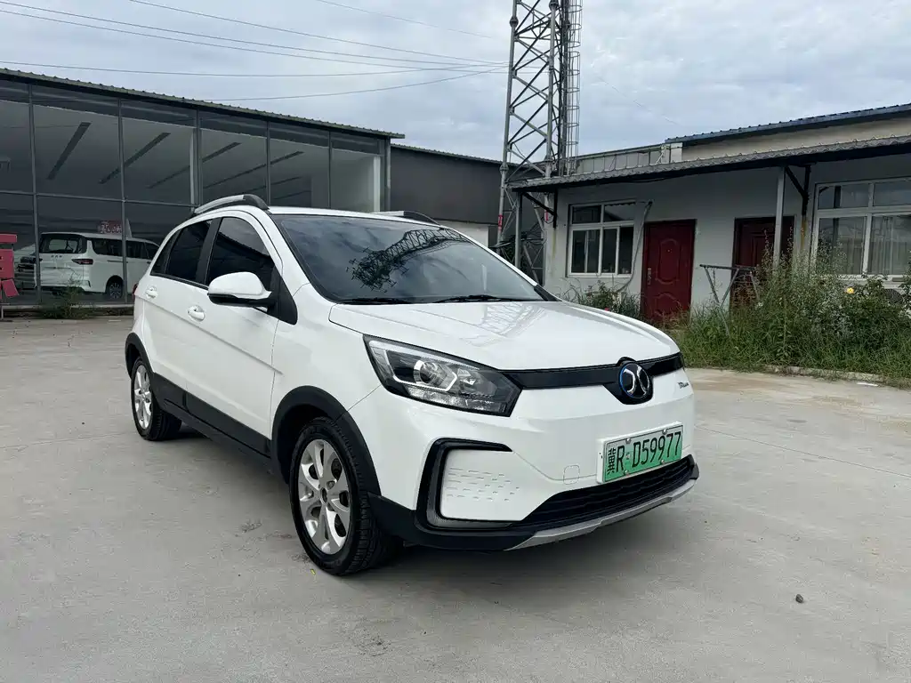 BAIC New Energy EC5 — миниатюра 3