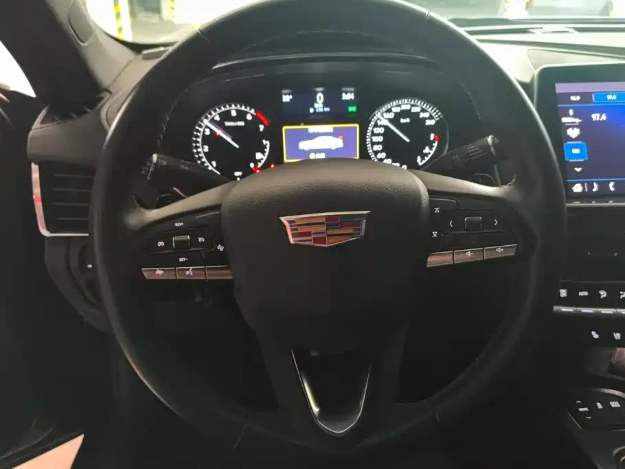 Cadillac CT5 — миниатюра 15
