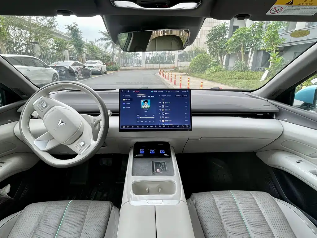 Changan Deepal DARK BLUE L07