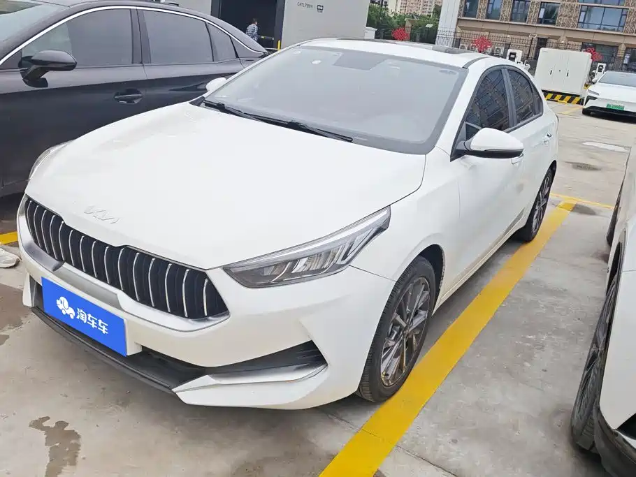 起亚K3 2021款 改款 1.5L CVT青春版 2023