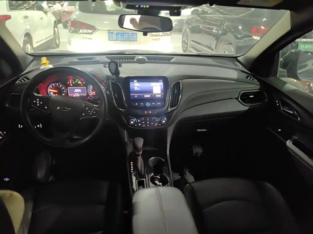 Chevrolet Equinox — миниатюра 5