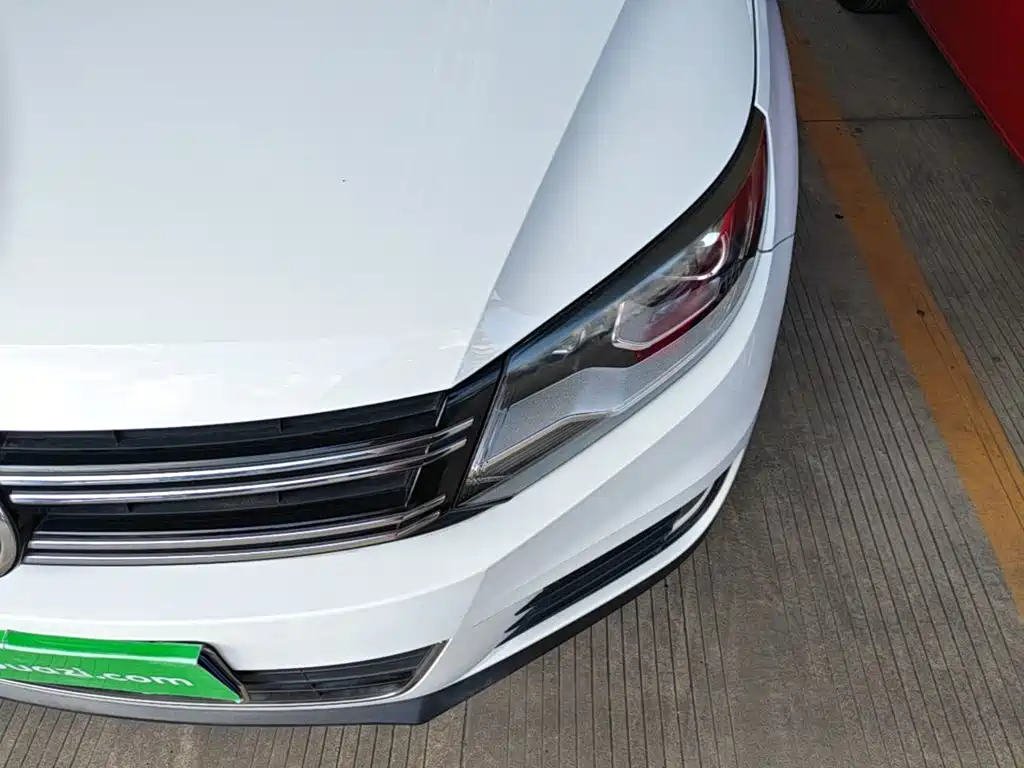 Volkswagen Tiguan — миниатюра 24
