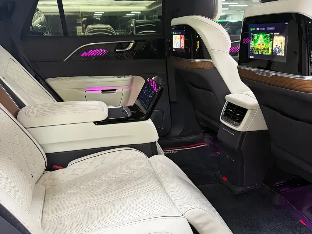 Hongqi Hongqi E-HS9 — миниатюра 16
