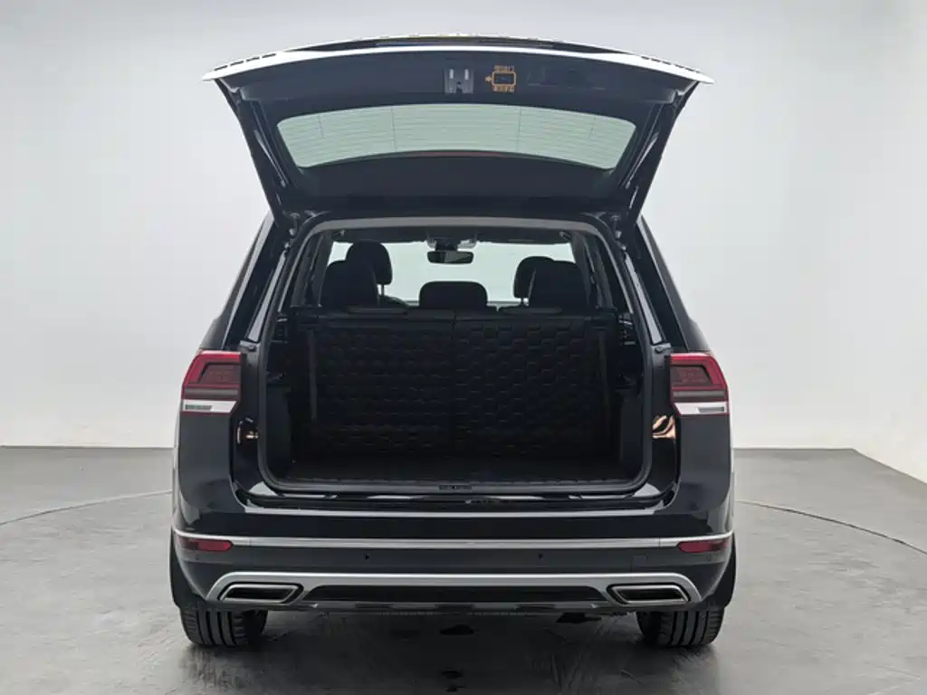 Volkswagen Teramont — миниатюра 8