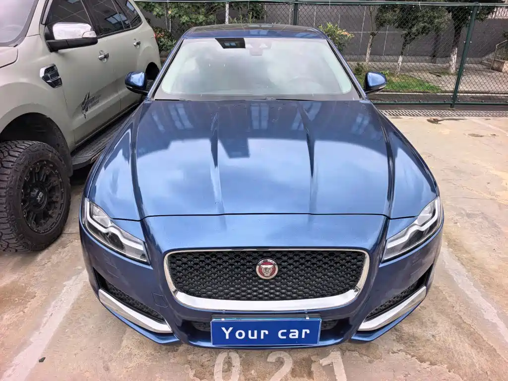 Jaguar XFL — миниатюра 2