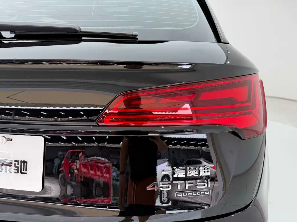 Audi Q5L — миниатюра 10