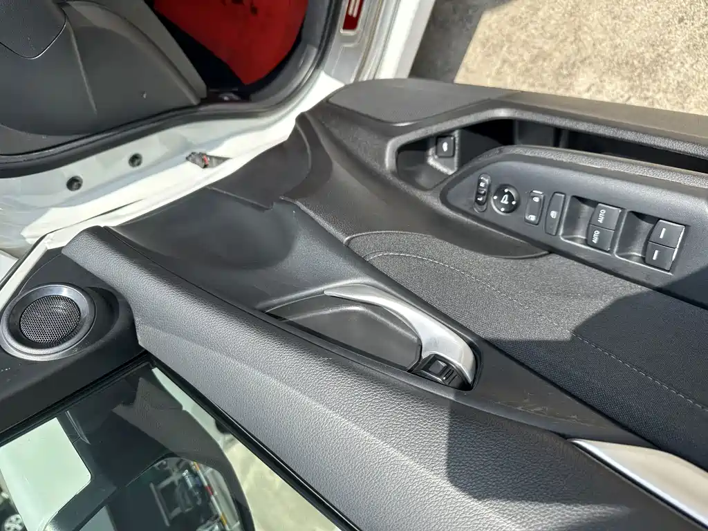 Honda Civic — миниатюра 13
