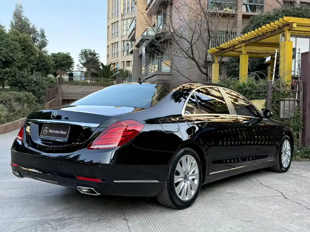 MERCEDES-BENZ S CLASS