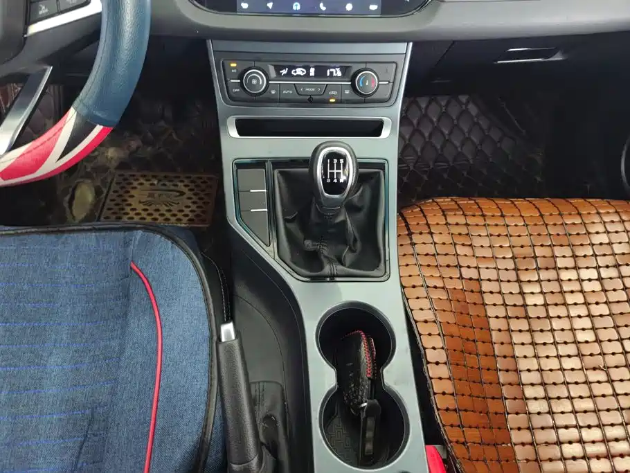 Geely Emgrand — миниатюра 16
