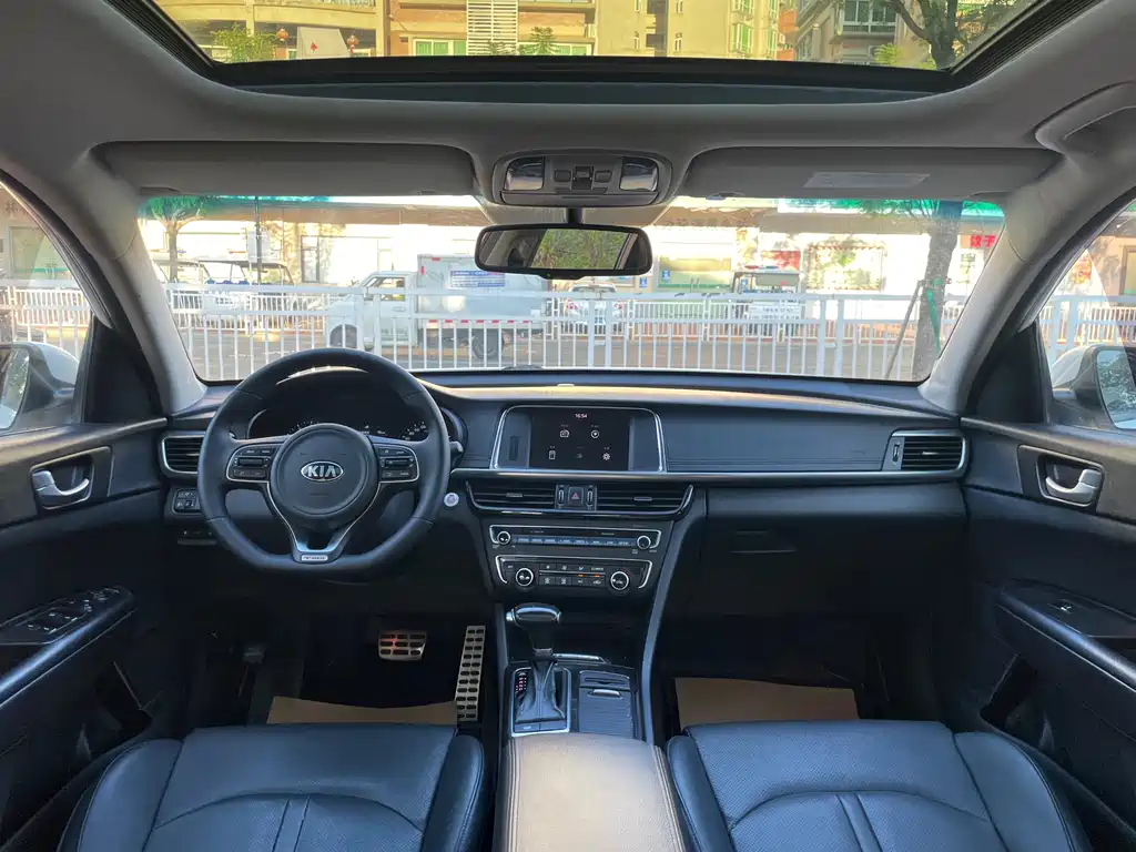 Kia K5 — миниатюра 12