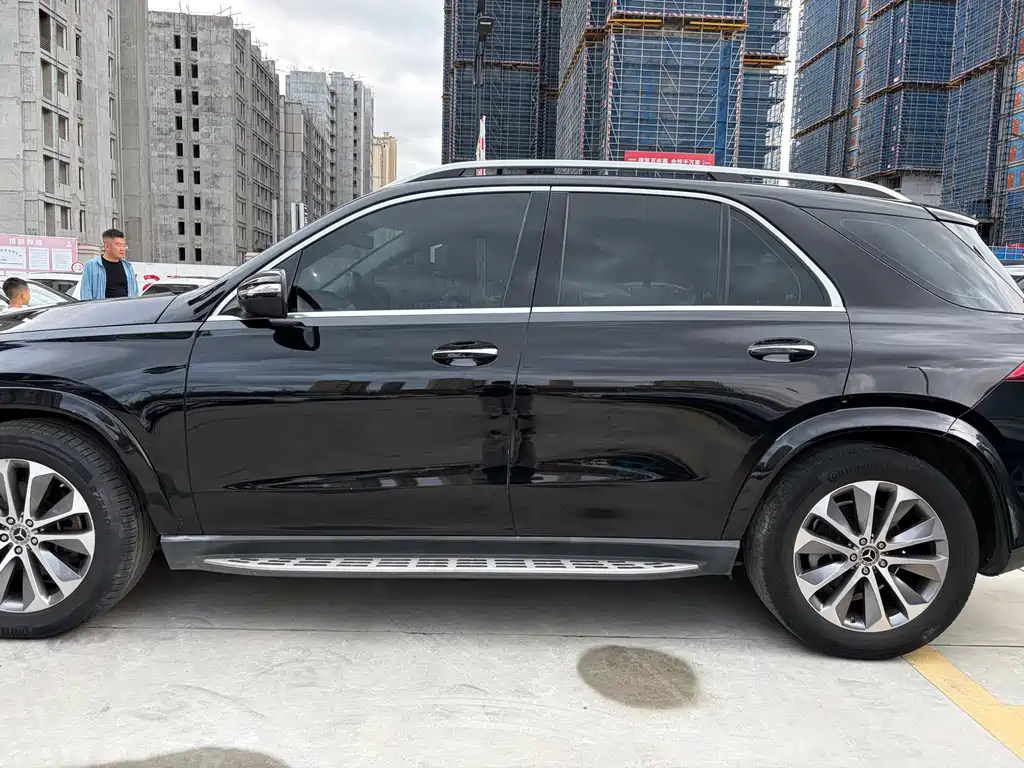 Mercedes-Benz GLE (Import) — миниатюра 4
