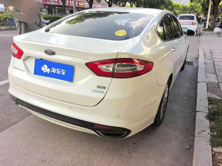 Ford Mondeo — миниатюра 3