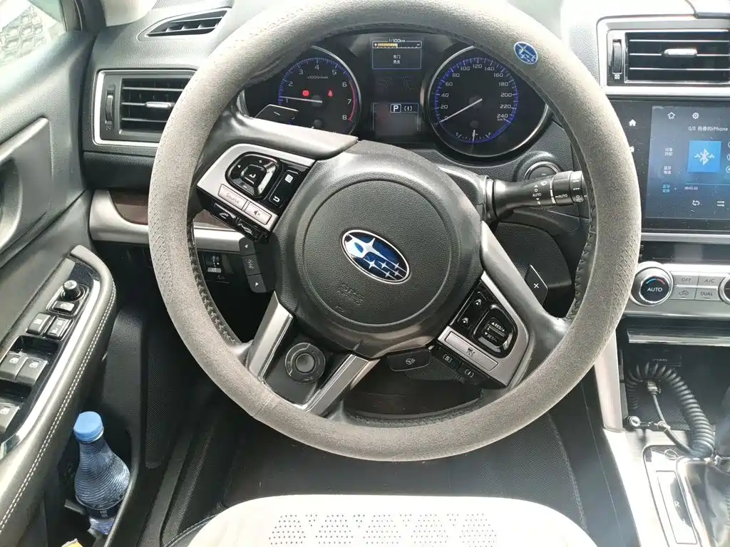 Subaru Outback — миниатюра 6