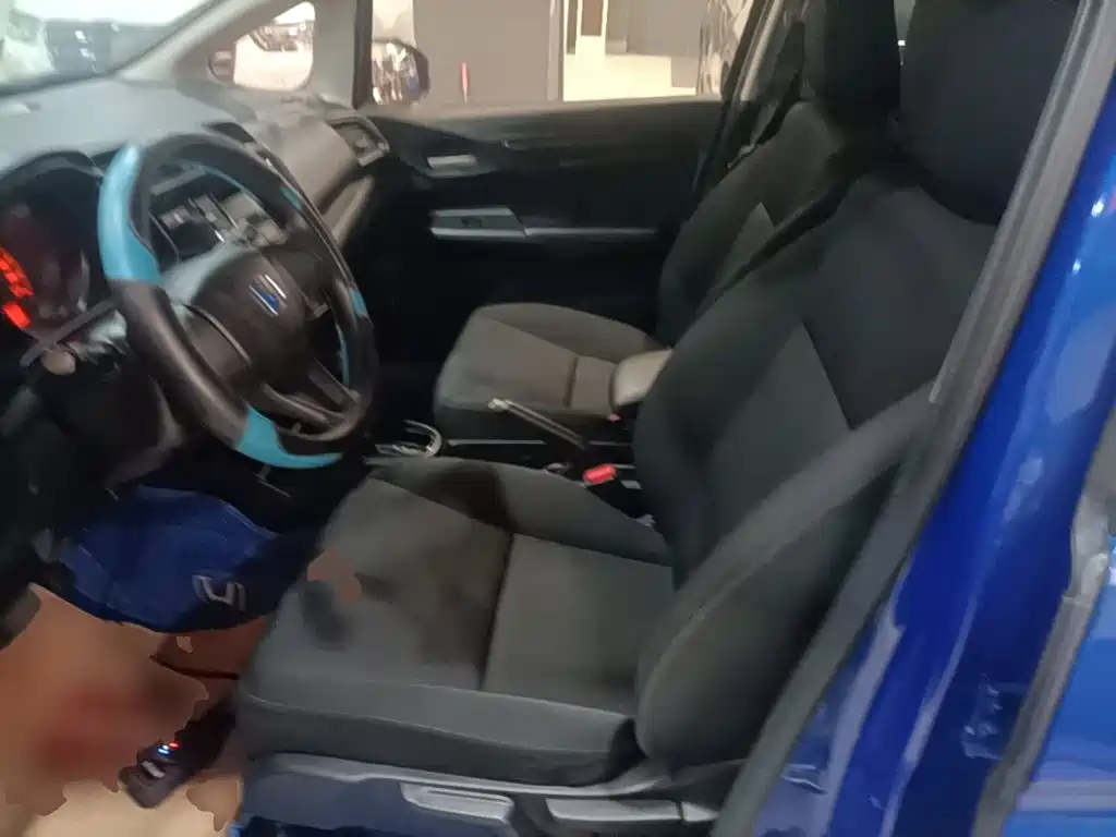 Honda Fit — миниатюра 15