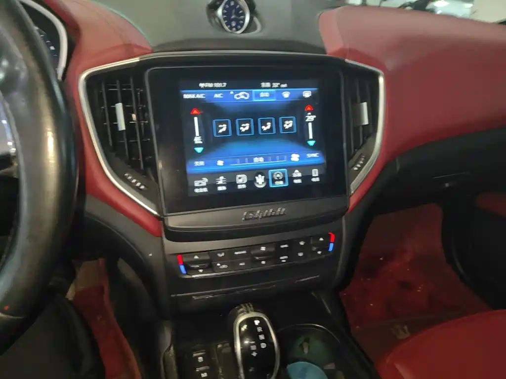 Maserati Ghibli — миниатюра 13