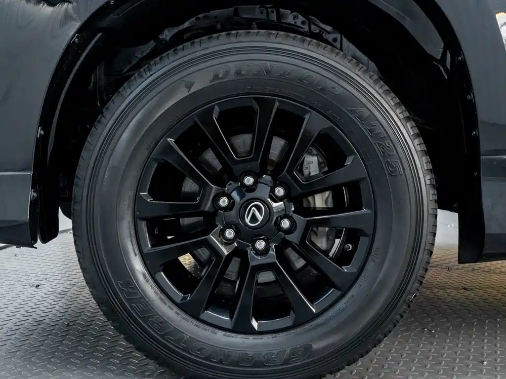 Lexus GX — миниатюра 10