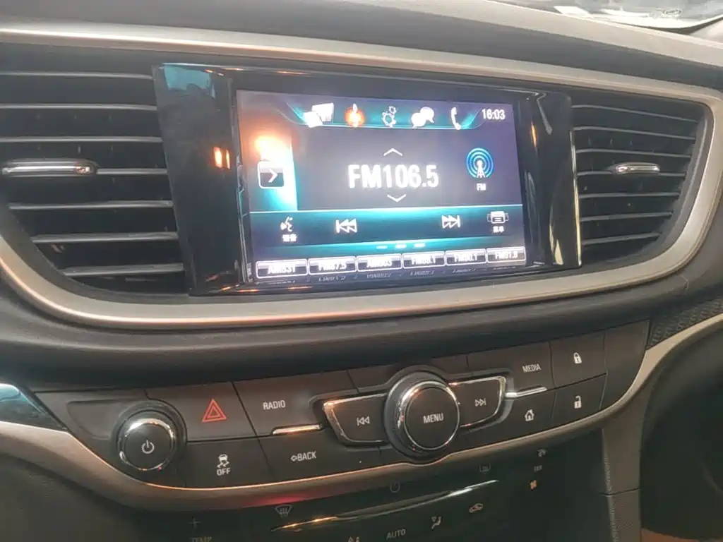 Buick Excelle — миниатюра 13