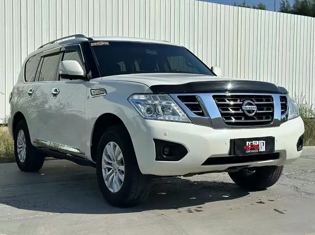 Nissan Patrol — миниатюра 3