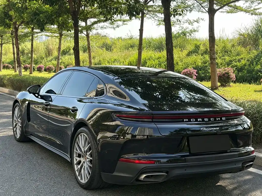Porsche Panamera — миниатюра 6