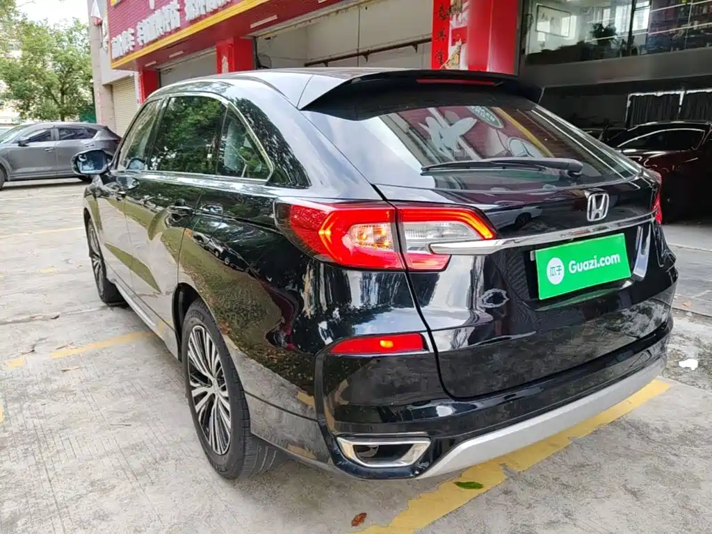 Honda Avancier — миниатюра 5