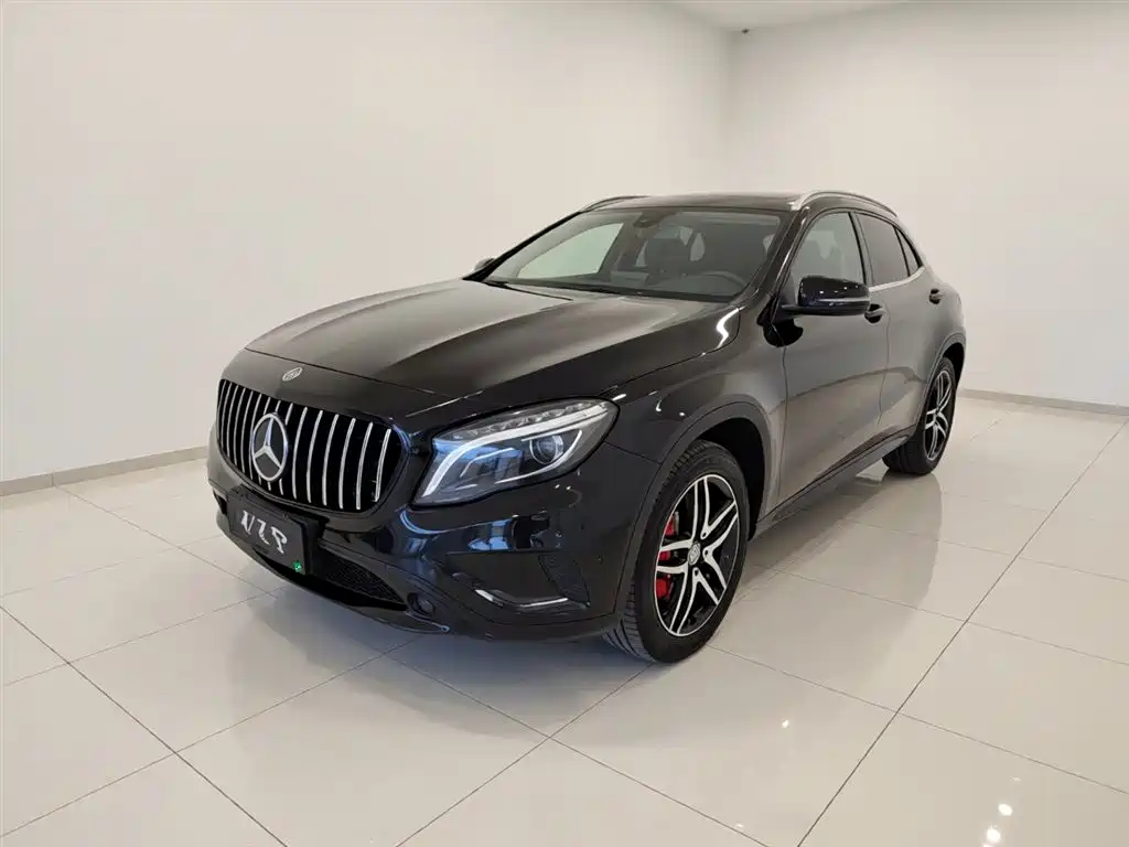 Mercedes-Benz GLA 2016