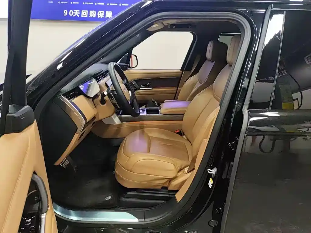 Land Rover Range Rover 2023 3.0 L6 400PS мест Long Wheelbase