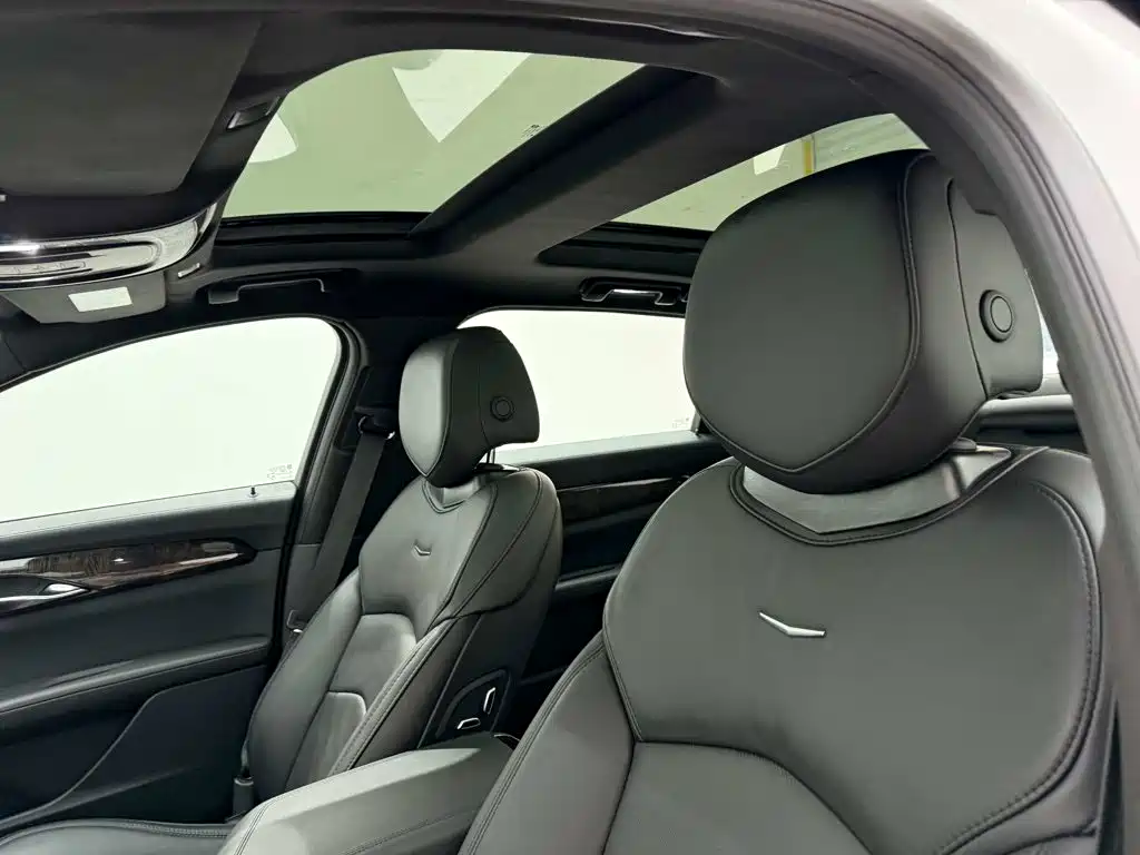 Cadillac CT6 — миниатюра 20