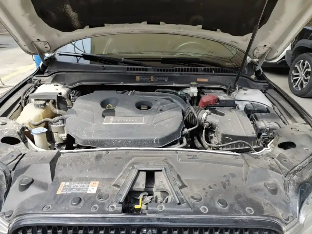 Lincoln MKZ — миниатюра 20