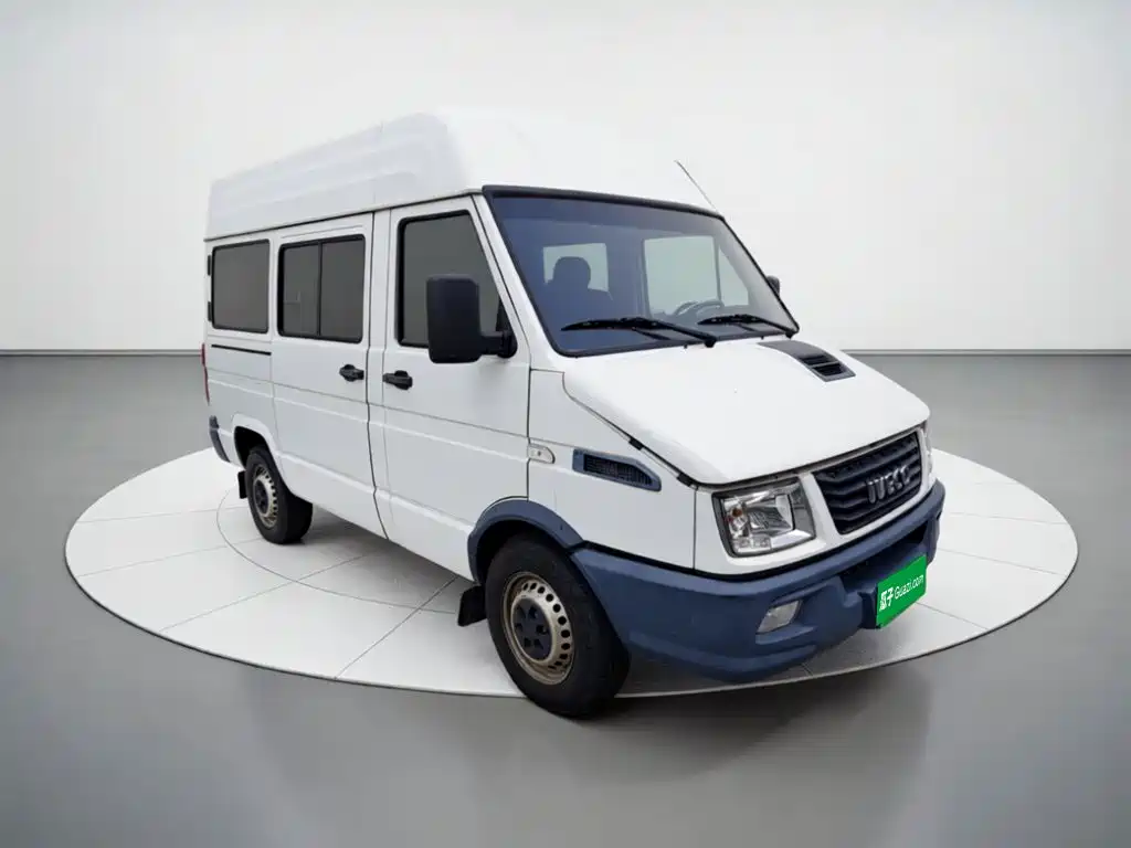 IVECO Daily — миниатюра 3