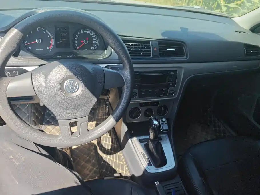 Volkswagen Lavida — миниатюра 12
