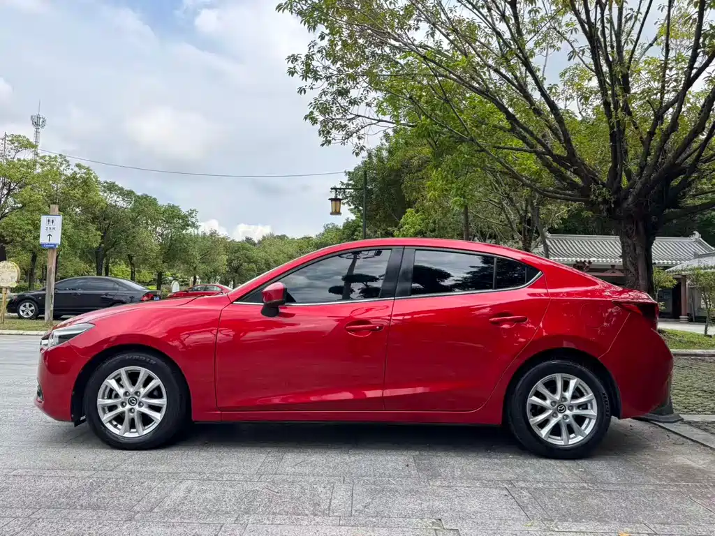 Mazda 3 Axela — миниатюра 7