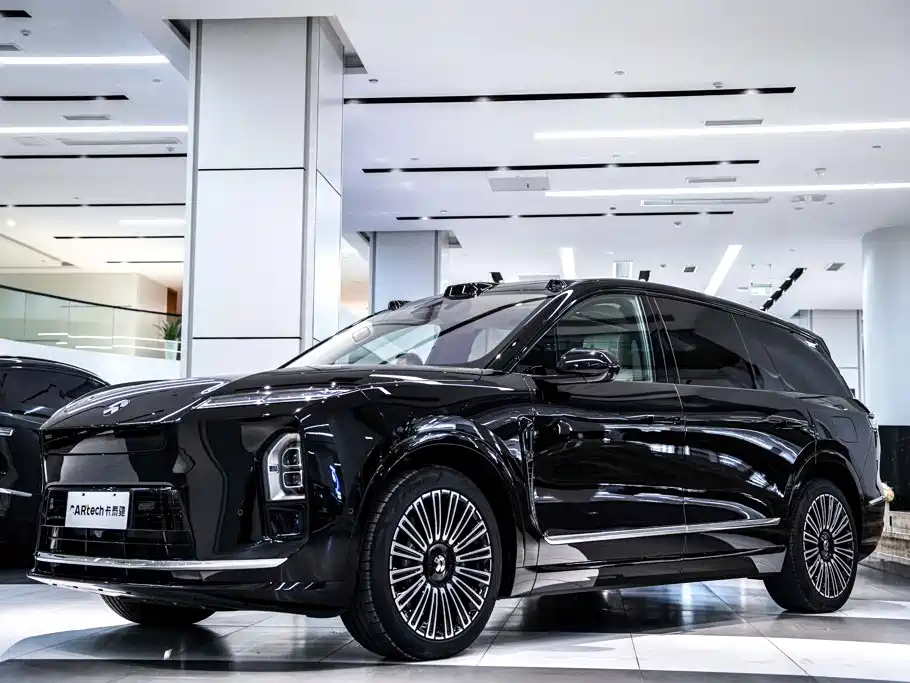 NIO ES8 — миниатюра 13