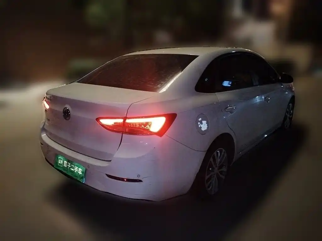 Buick Excelle — миниатюра 6