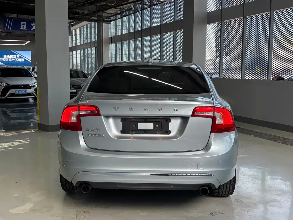 Volvo S60 — миниатюра 14